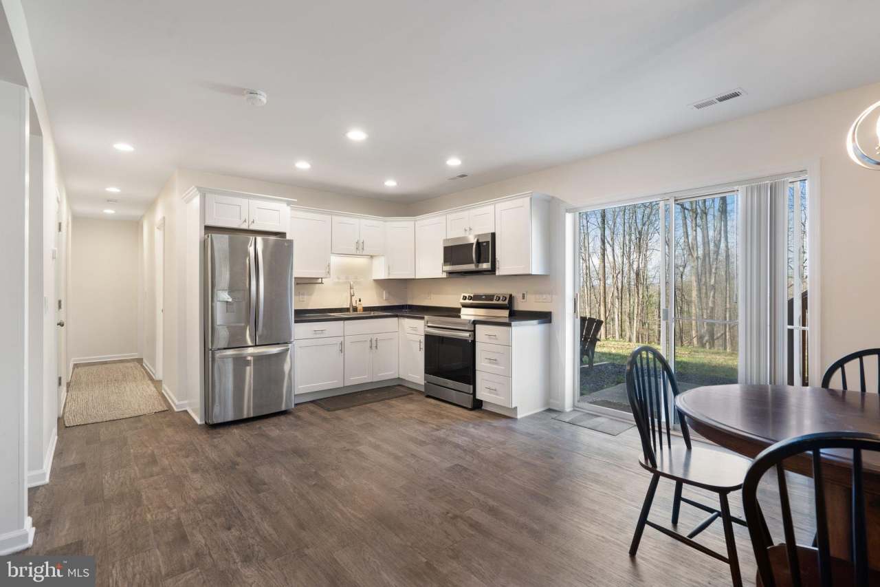 7258 BALDWIN RIDGE Road unit: B