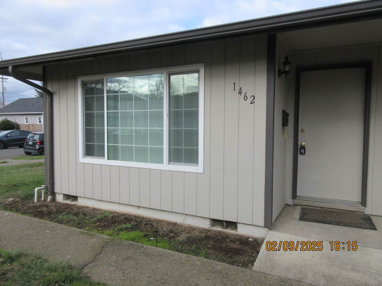 Updated, spacious one bedroom