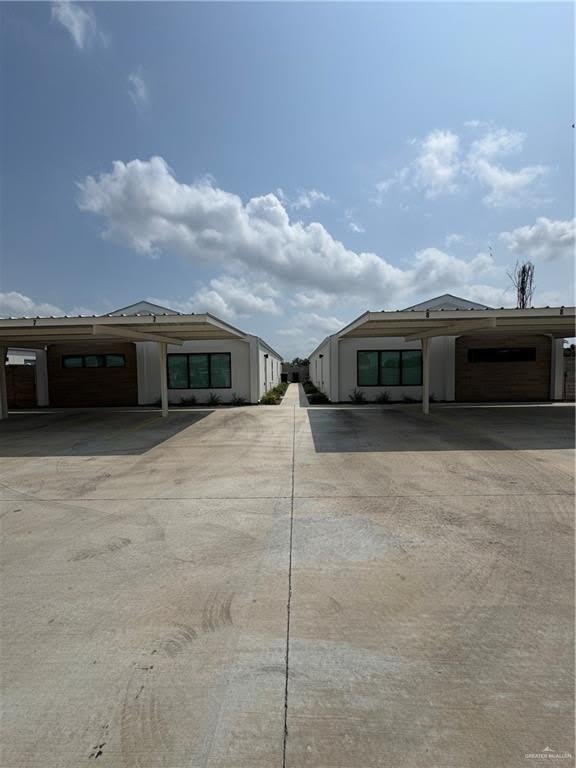 1200 E Hibiscus Avenue