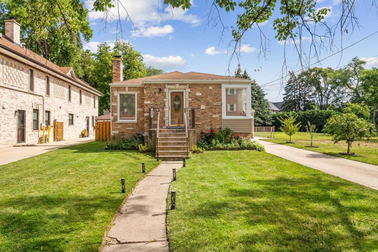 447 N Northwest Highway