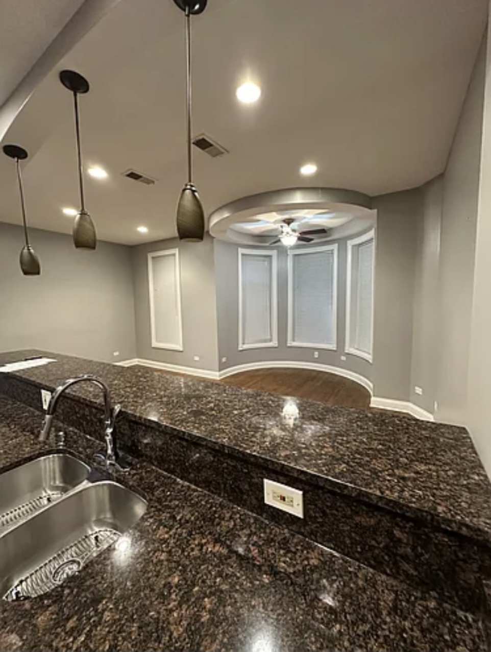 4111 South Indiana Avenue