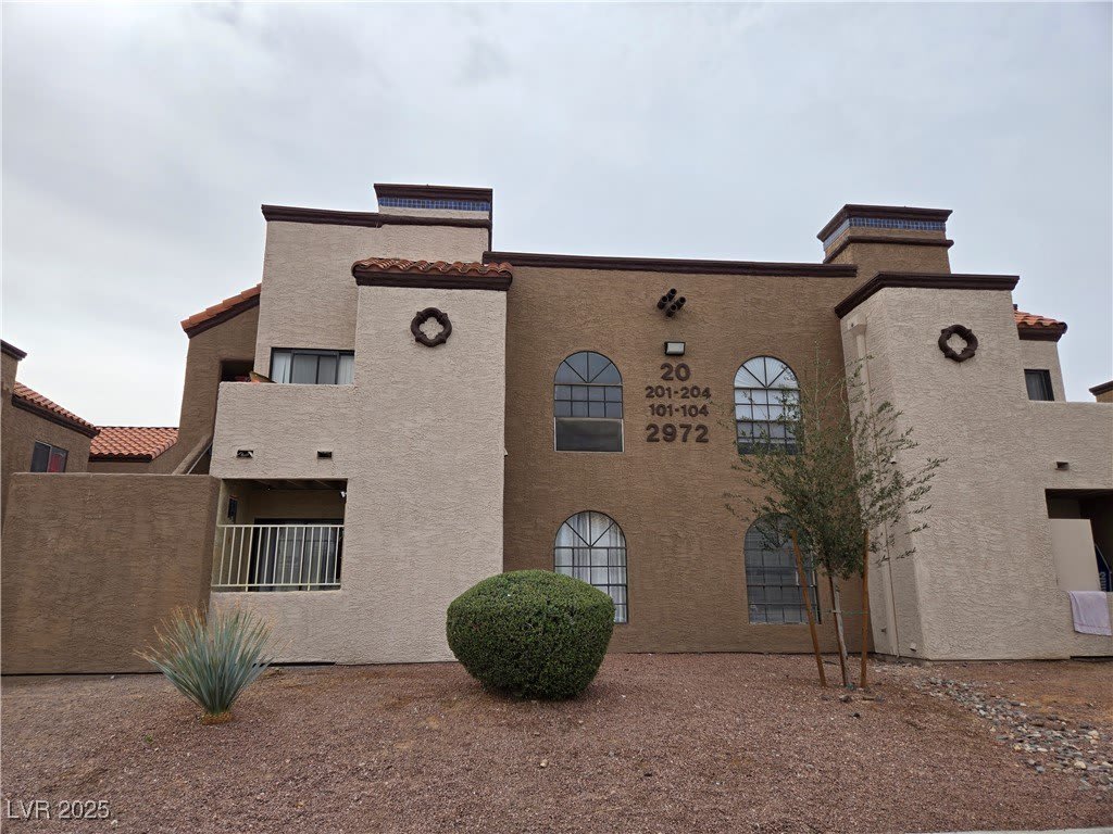 2972 Juniper Hills