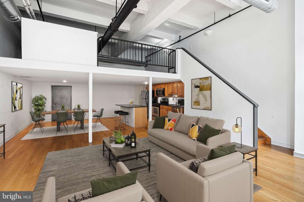 810 N HANCOCK Street unit: B