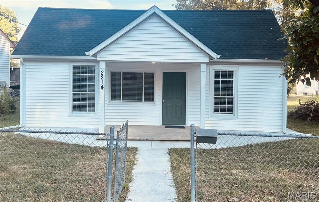 2214 N Benton Avenue