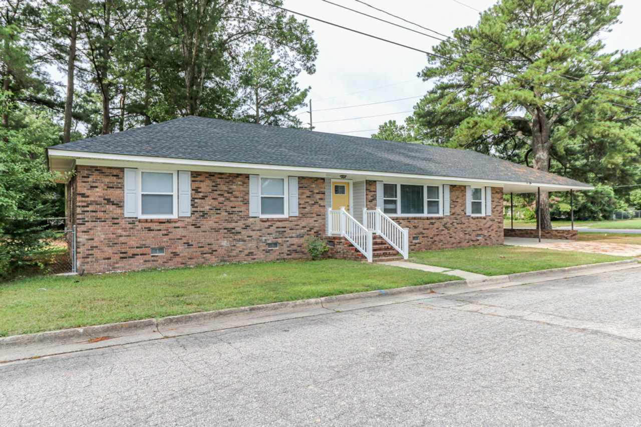 Spacious 3 Bedroom SFH