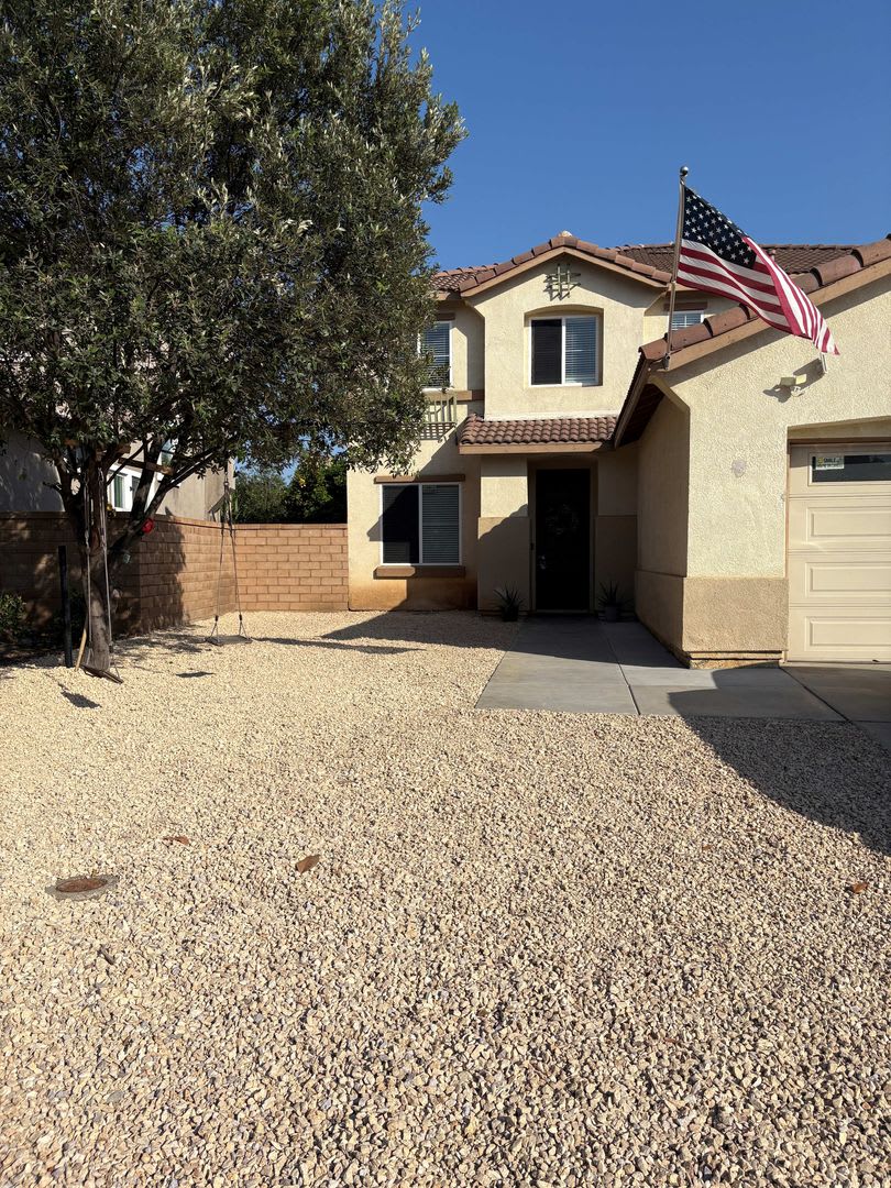 Beautiful Two-Story Residence in Desirable Murrieta Community-29725 Big Dipper Way