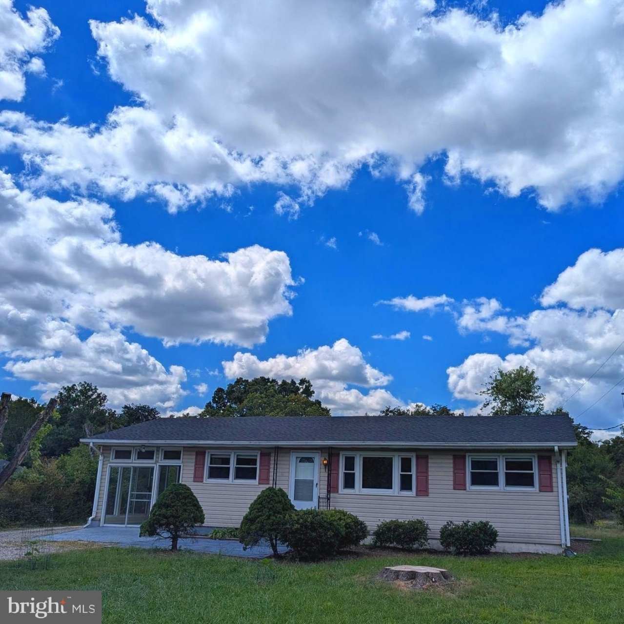 8608 LINTON HALL ROAD