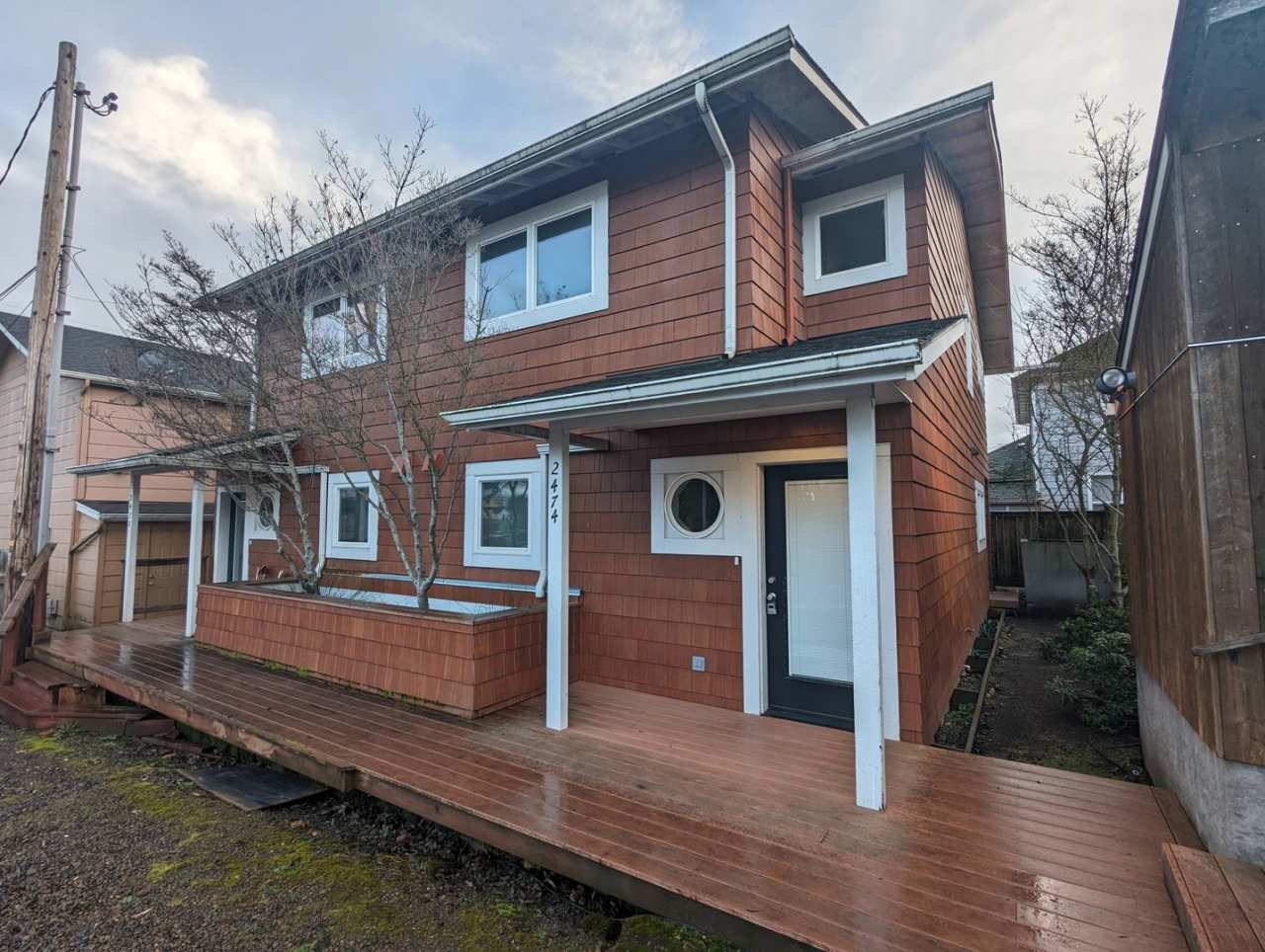 Beautiful 2-Bedroom, 2.5-Bath Condo Near Amazon Park!