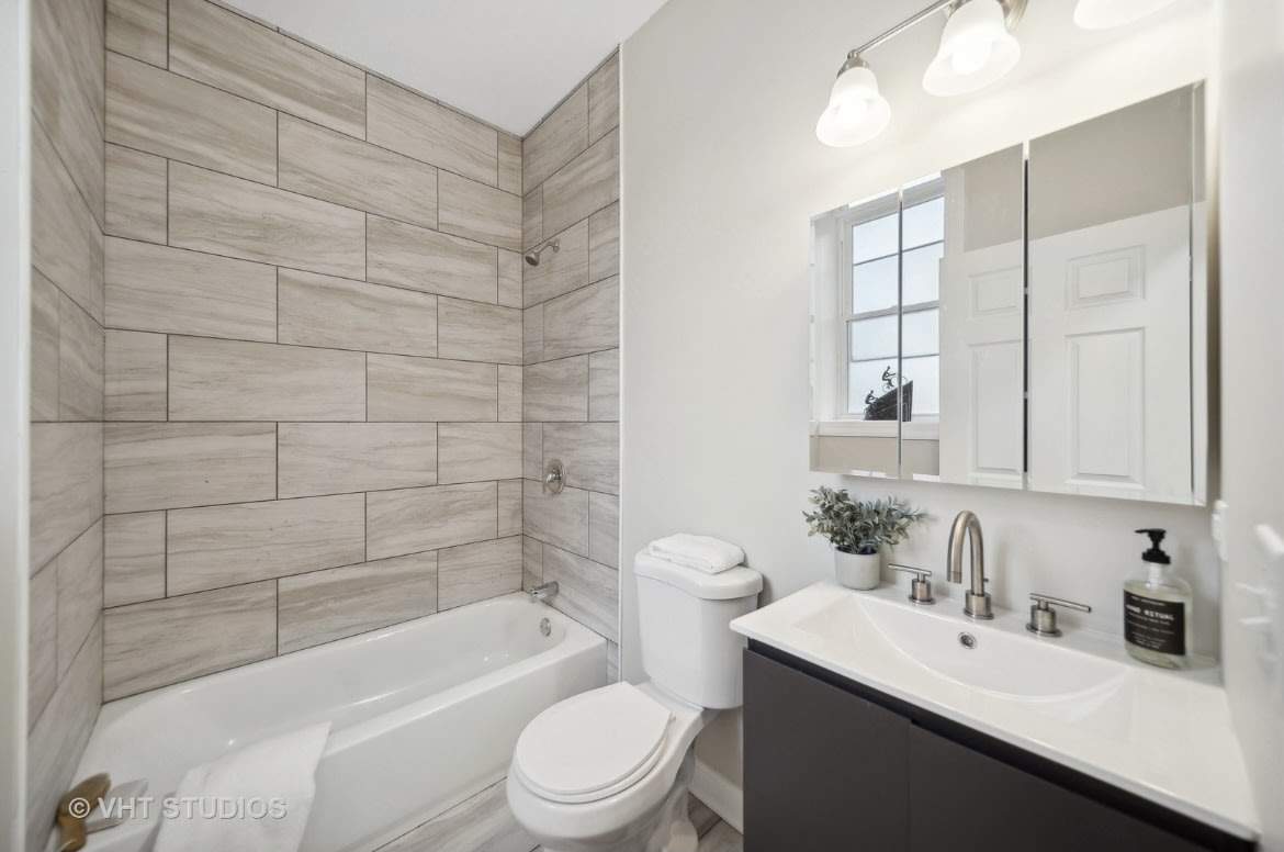 1232 South Sawyer Avenue