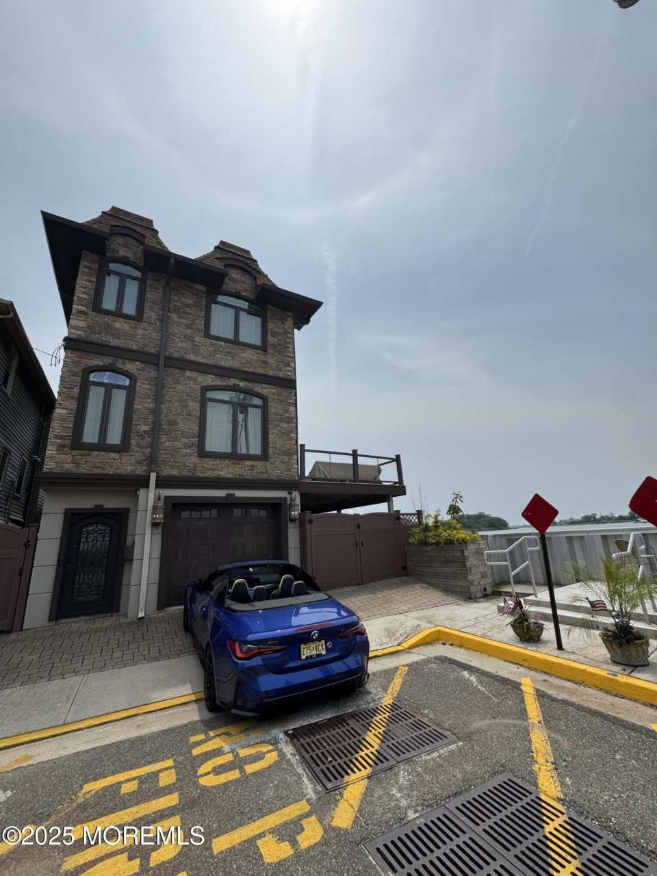 36 Beach Street