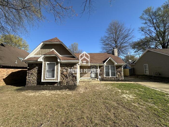 6382 South Fawn Hollow Circle