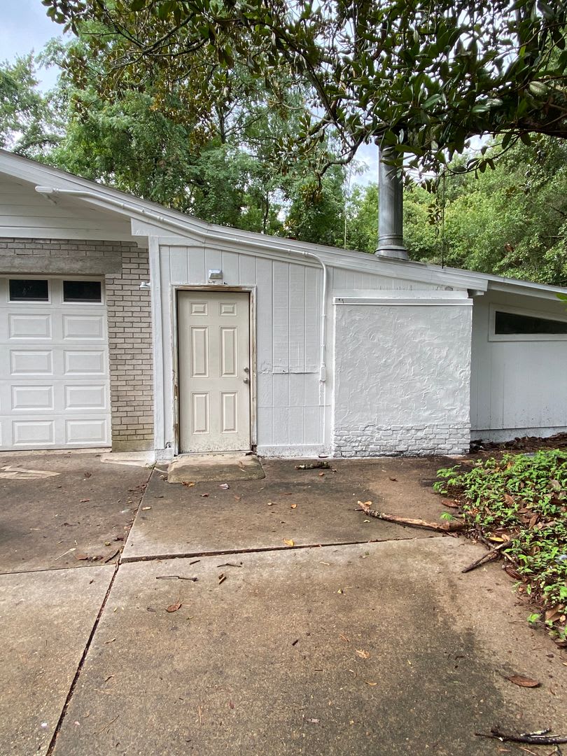 One Bedroom Mother In Law Suite