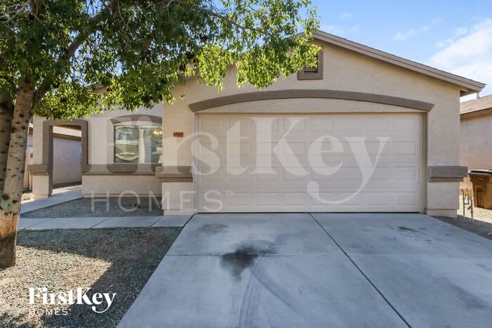 1915 East Denim Trail