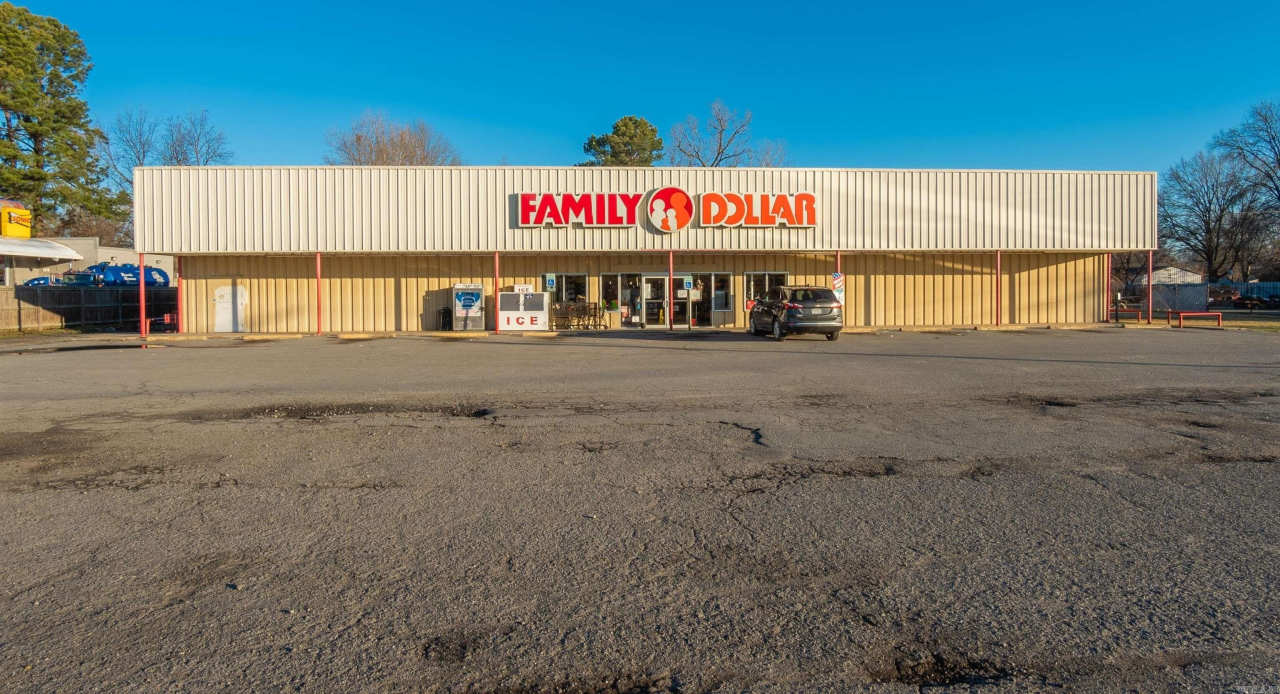 1005 E Fordyce Street