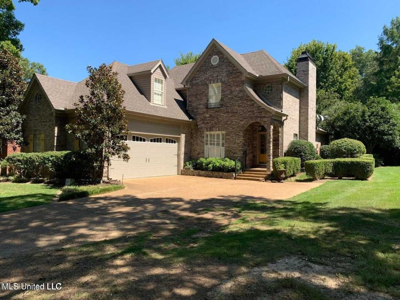 2294 Northview Street