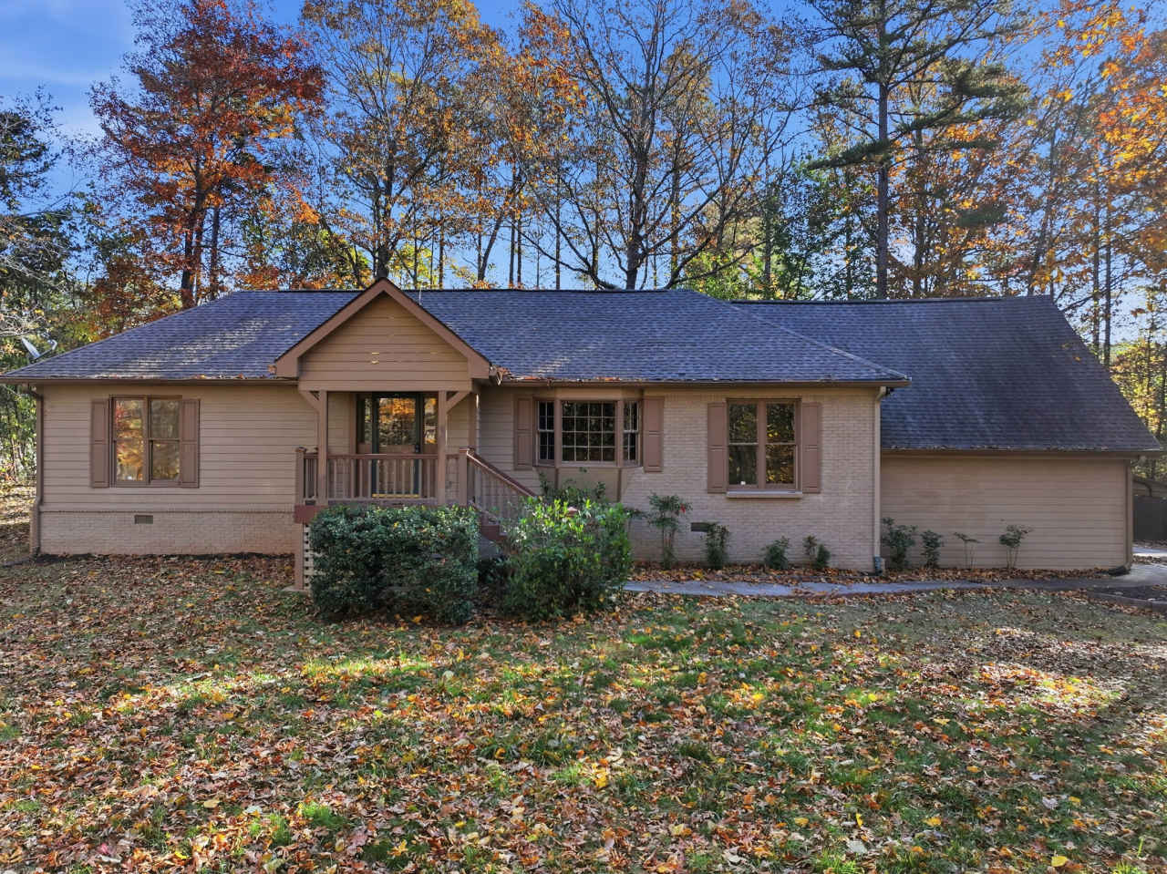 3890 Steve Tate Highway