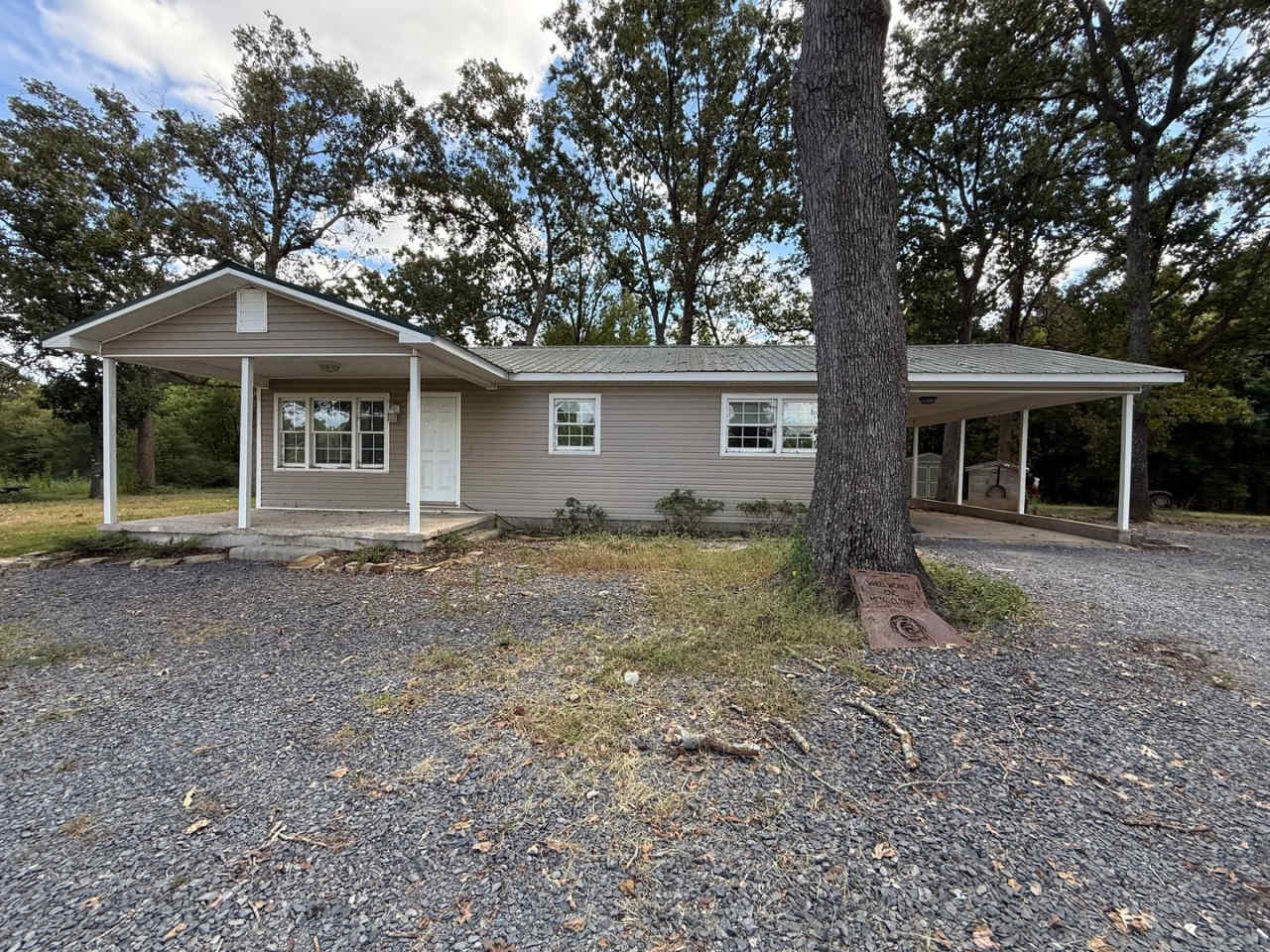 3 Bedroom/1 Bath home for rent