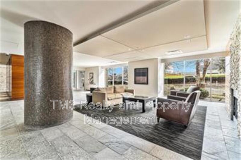 600 East 8th Street 2D