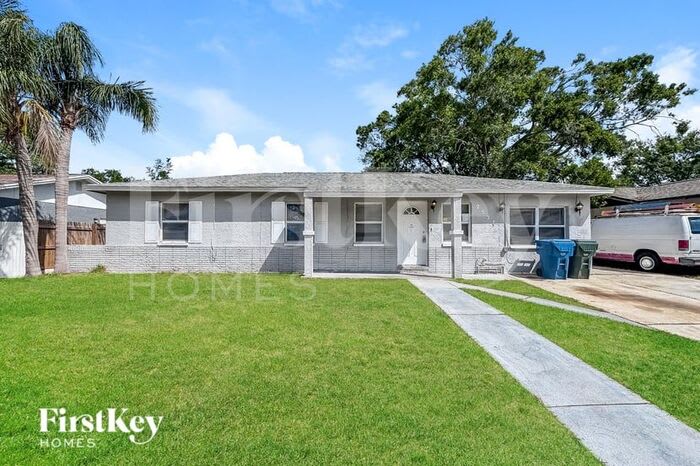 2537 21st Avenue Southwest