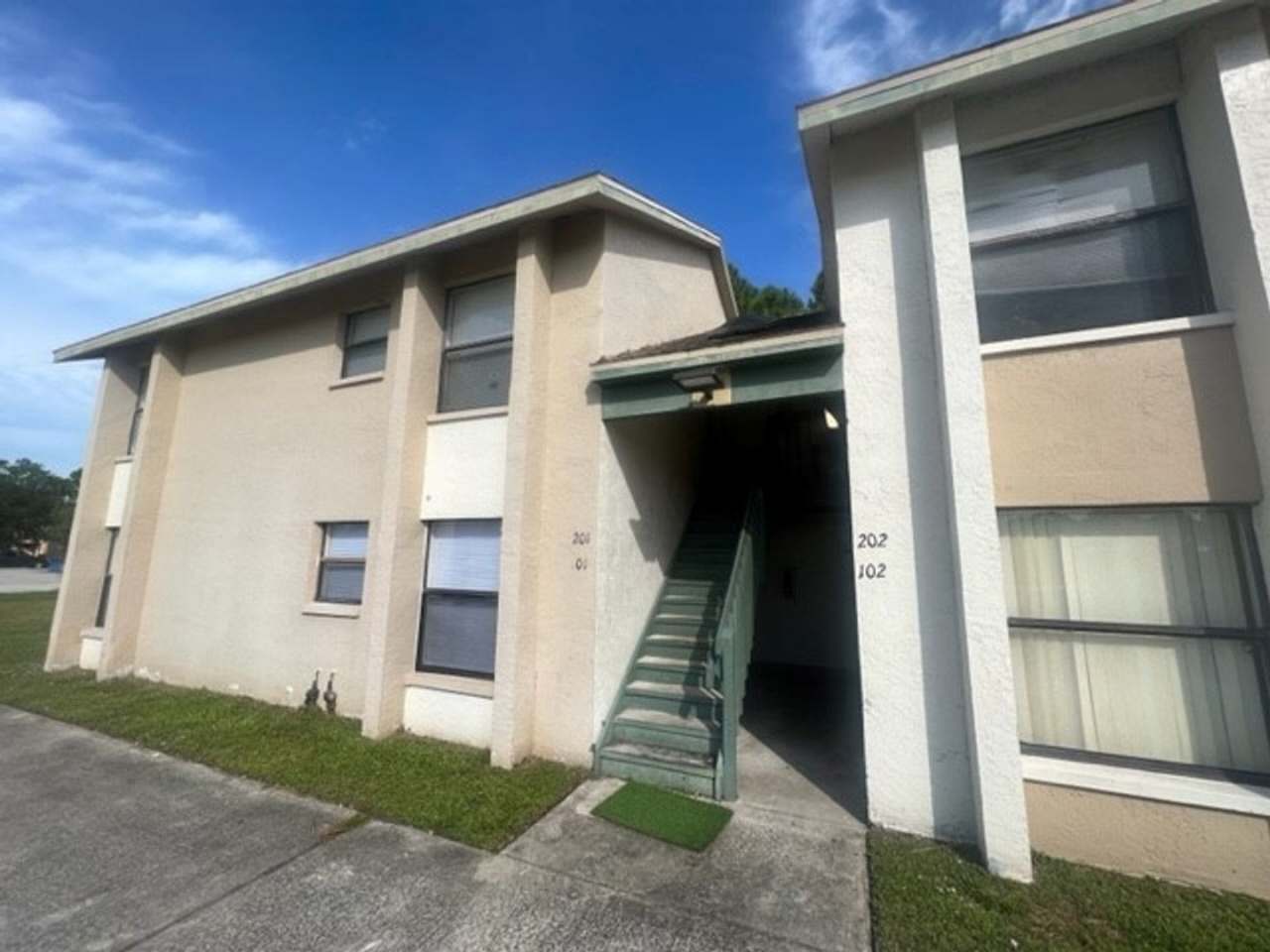 341 Mercury Avenue SE, Unit 201 on 2nd Level in Palm Bay