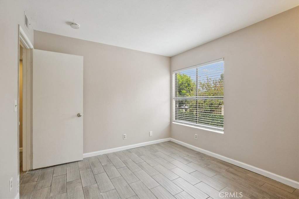 3018 W Cheryllyn Lane