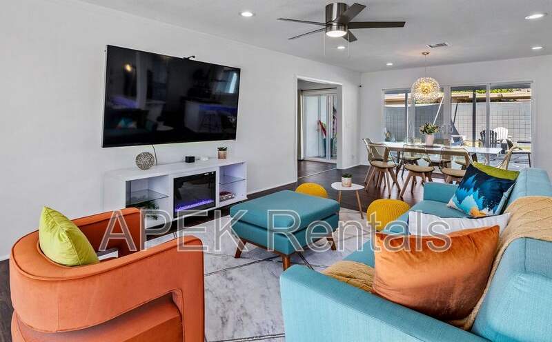 980 N Buttonwillow Cir