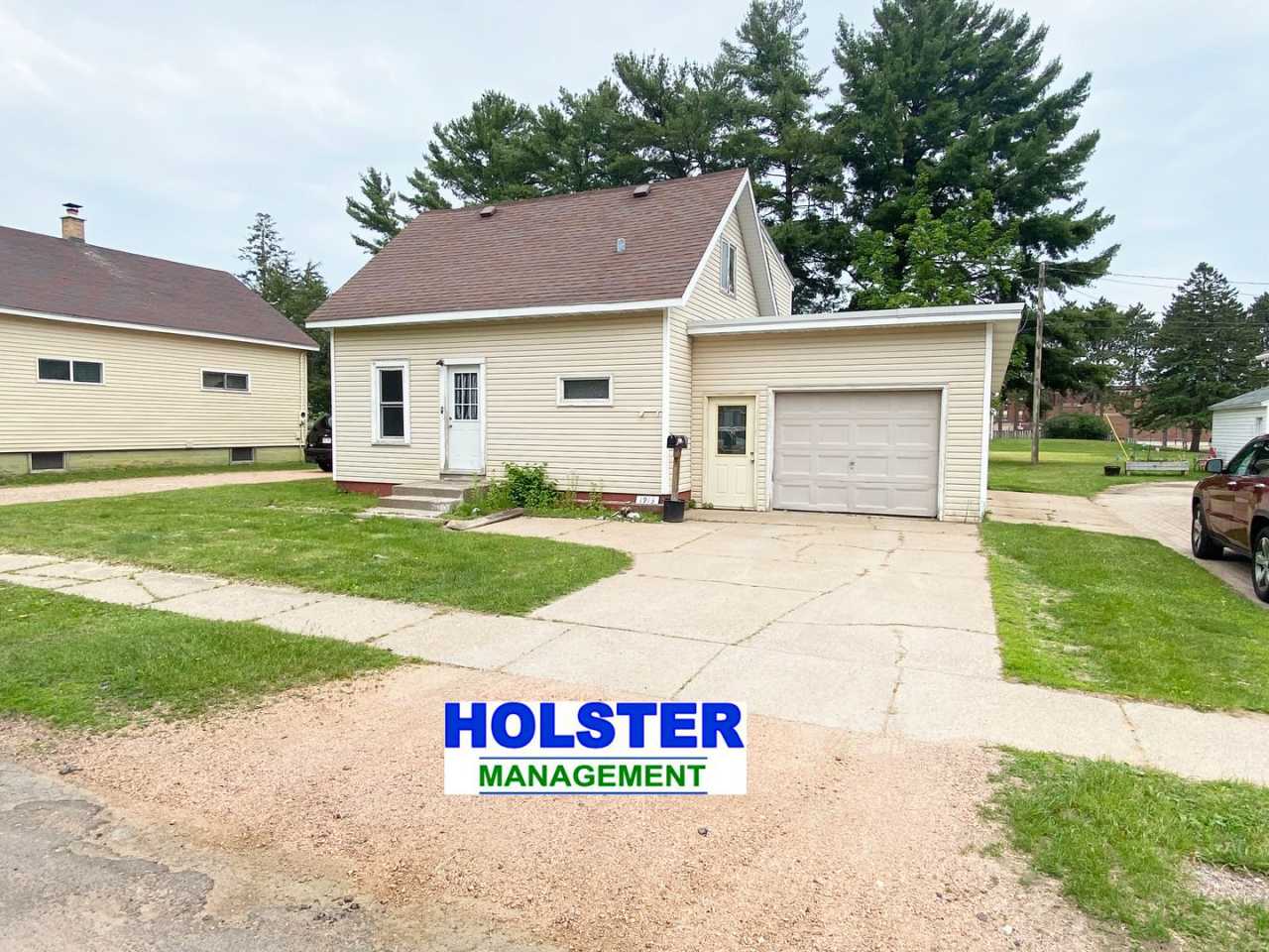 4-Bedroom, 1 Bath Southeast Side Single Family Home