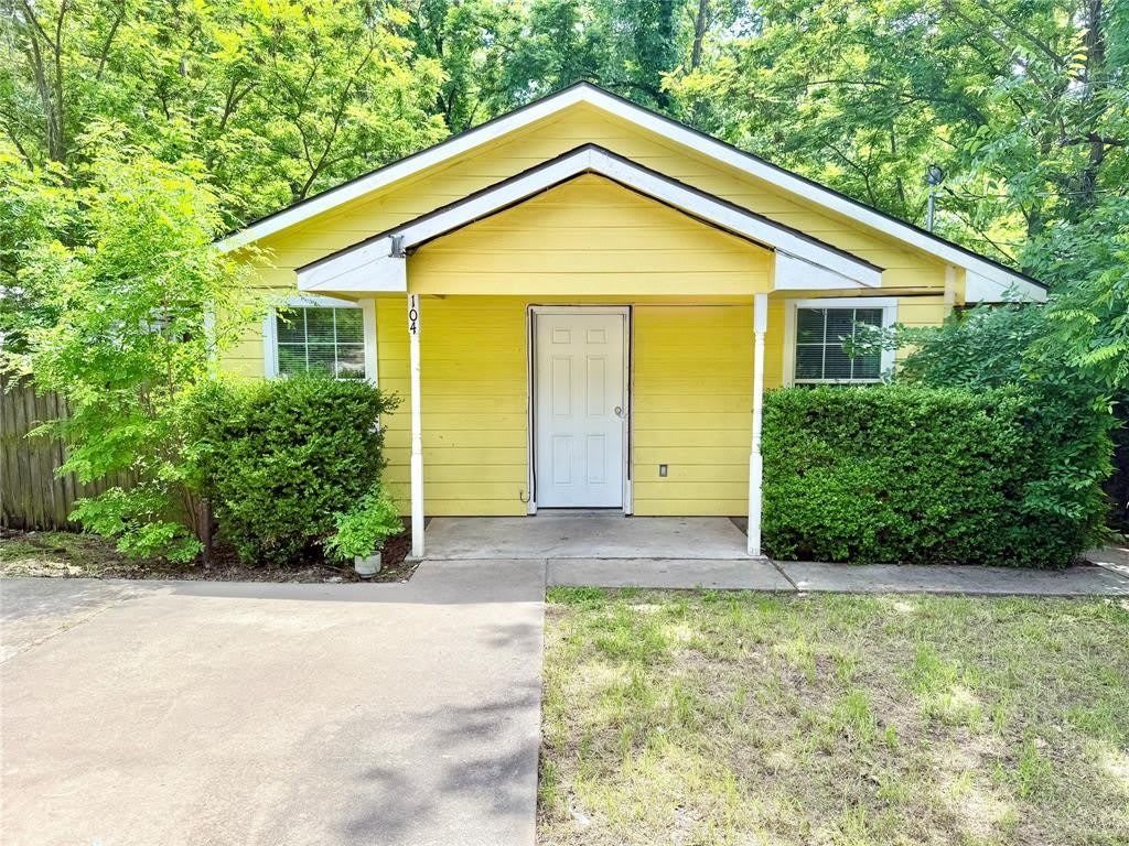 104 E Prospect Street