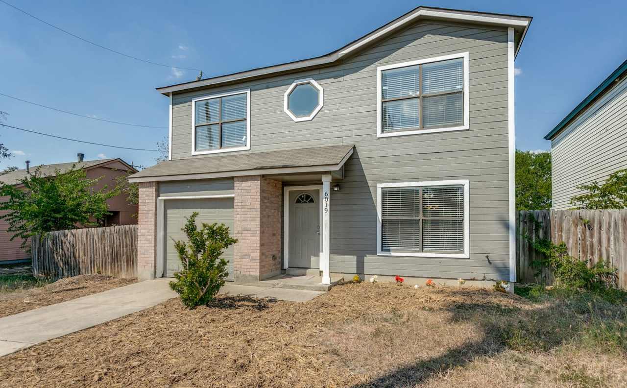 3-BEDROOM HOME IN CANDLEWOOD PARK