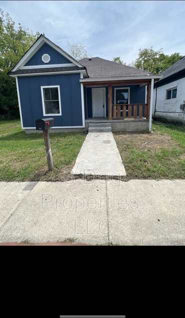 412 North Hawthorne Street