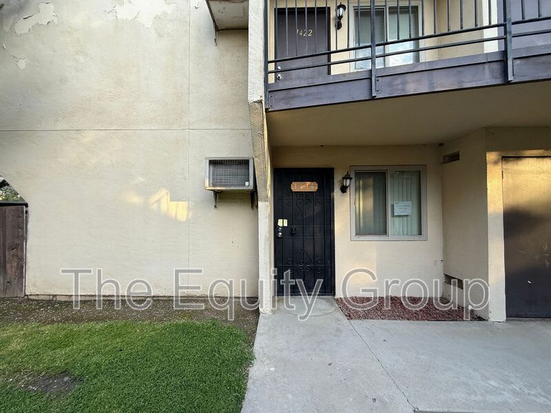 1414 West Elowin Ave