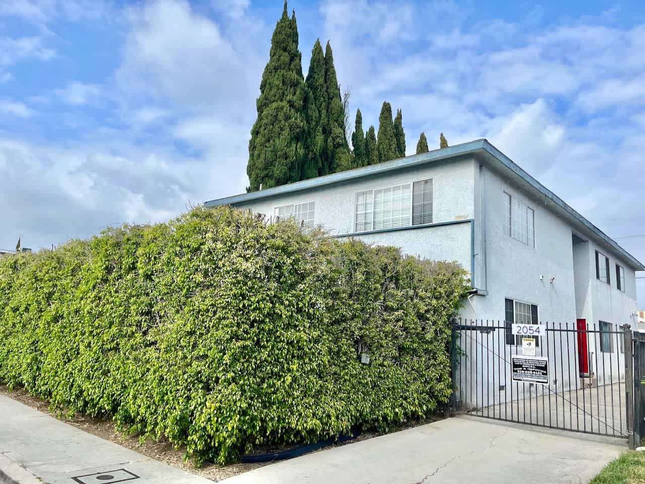 2054 Chariton Street