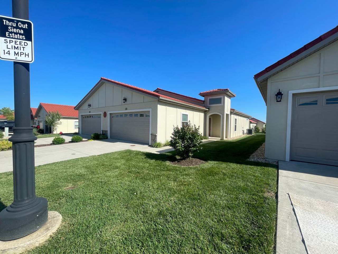 A taste of Tuscany! Gorgeous 2 Bedroom 2 Bath 2 Car Garage in a Gated Community