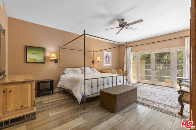 3265 Mandeville Canyon Road