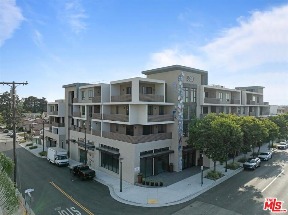 860 E Valley Blvd unit: 401