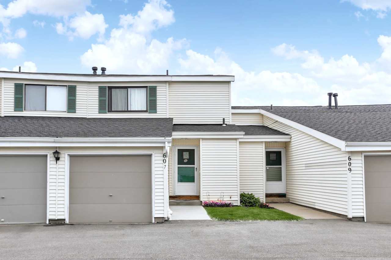 Woodgate Place Apartments