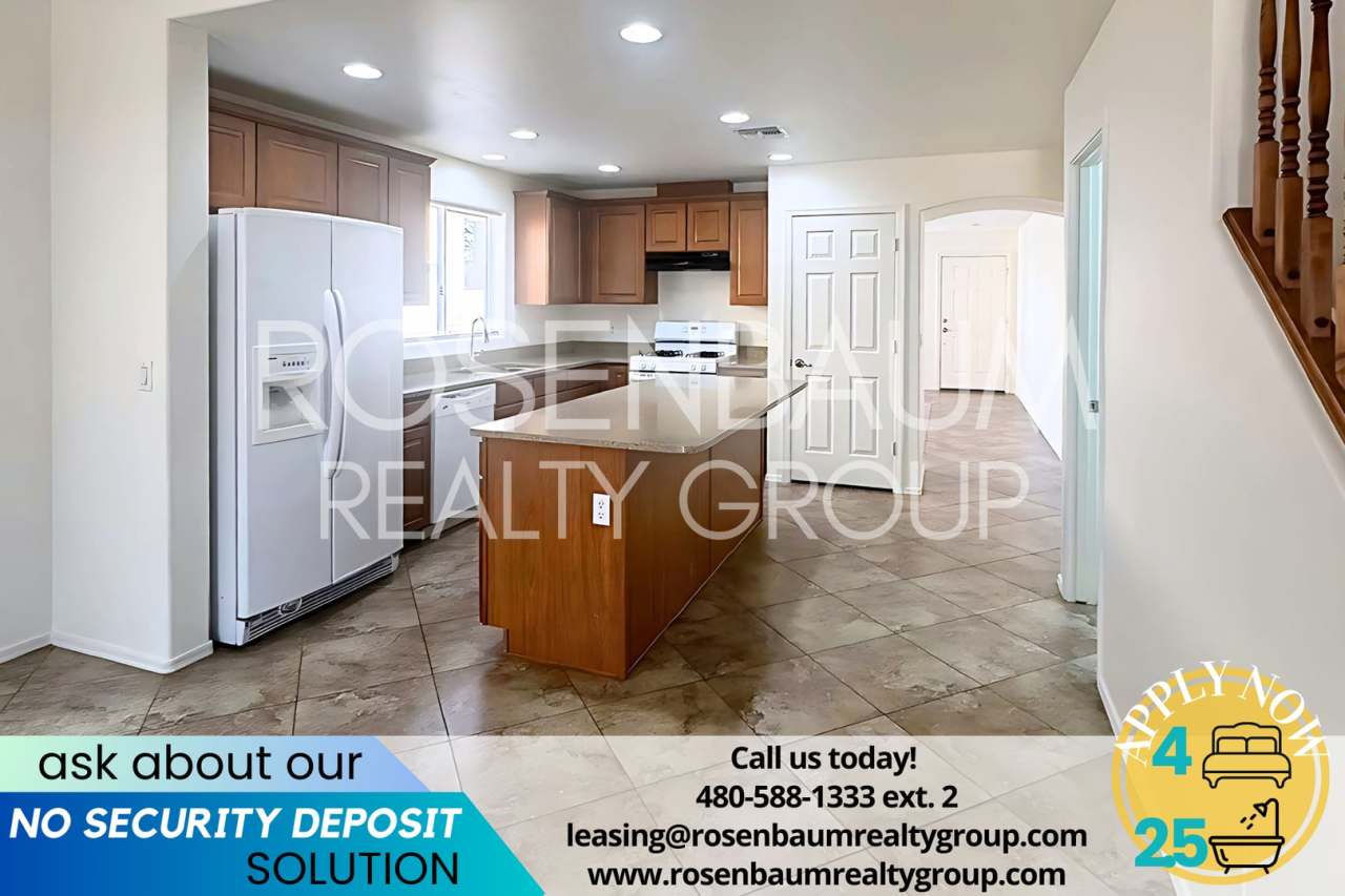 Gorgeous 4-bedrooms, 2.5-baths 2-story home in the community of Pronghorn Ranch!