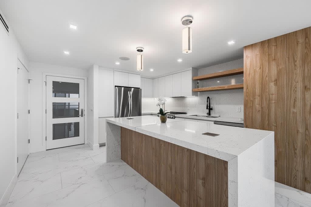 545 S Fort Lauderdale Beach Blvd