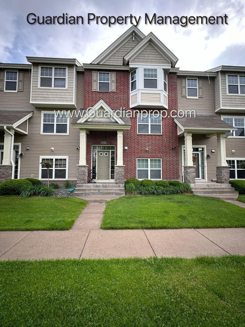 Pet Free Champlin Town Home, 3.5 Baths, 2 Car Garage, Dishwasher, Balcony, Available end of April