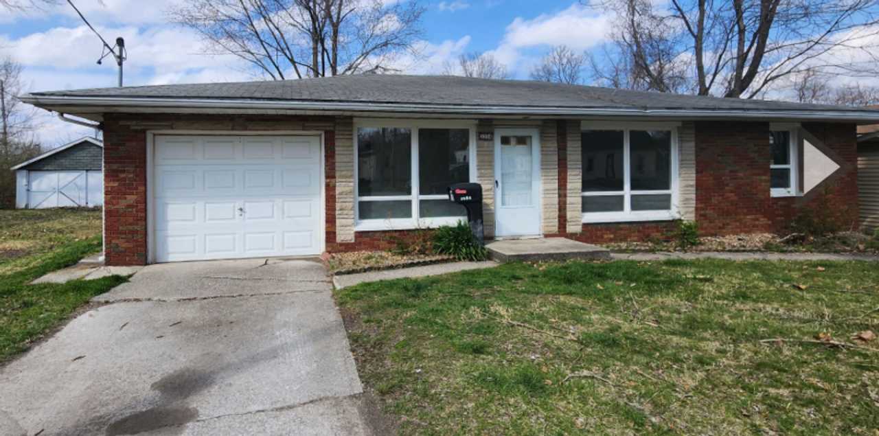 Three bedroom in Alton