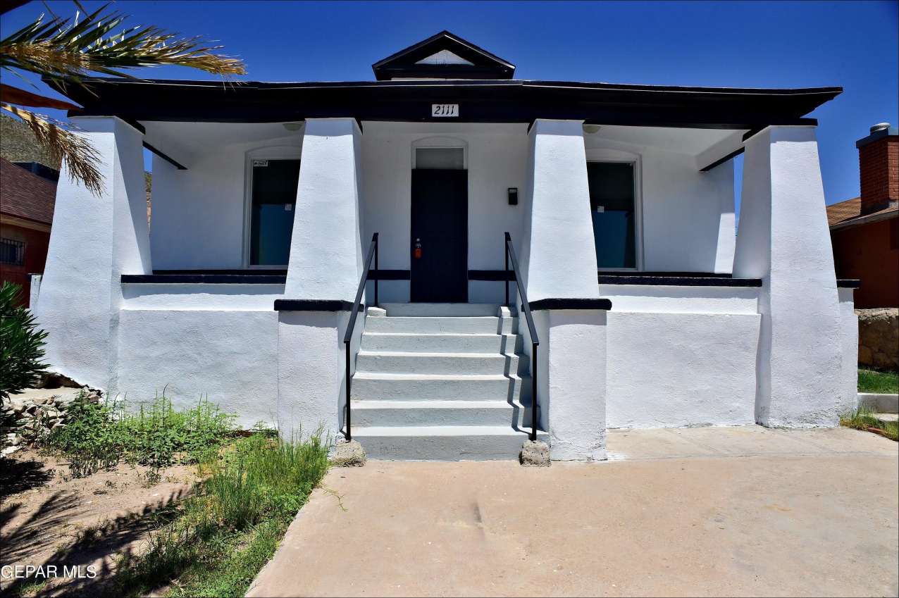 2111 PORTLAND Avenue unit: 3