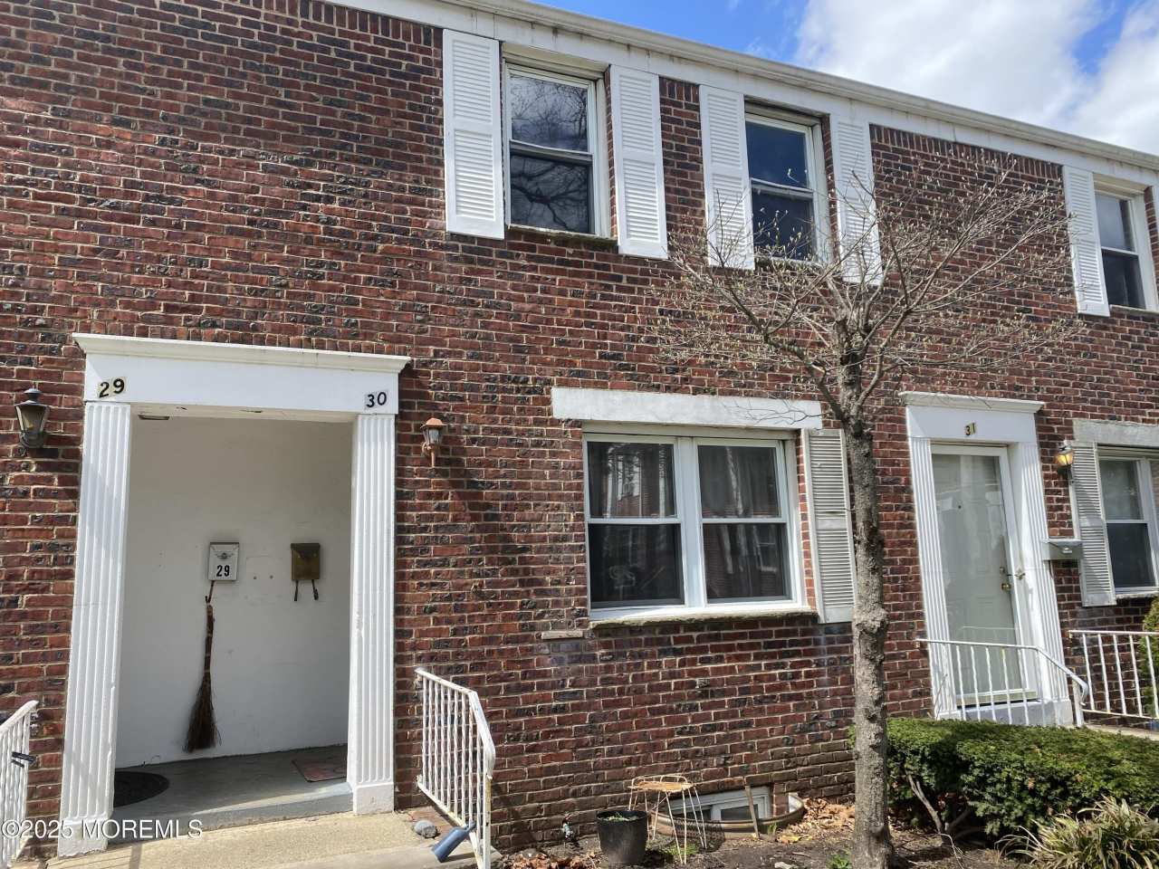 317 Bath Avenue