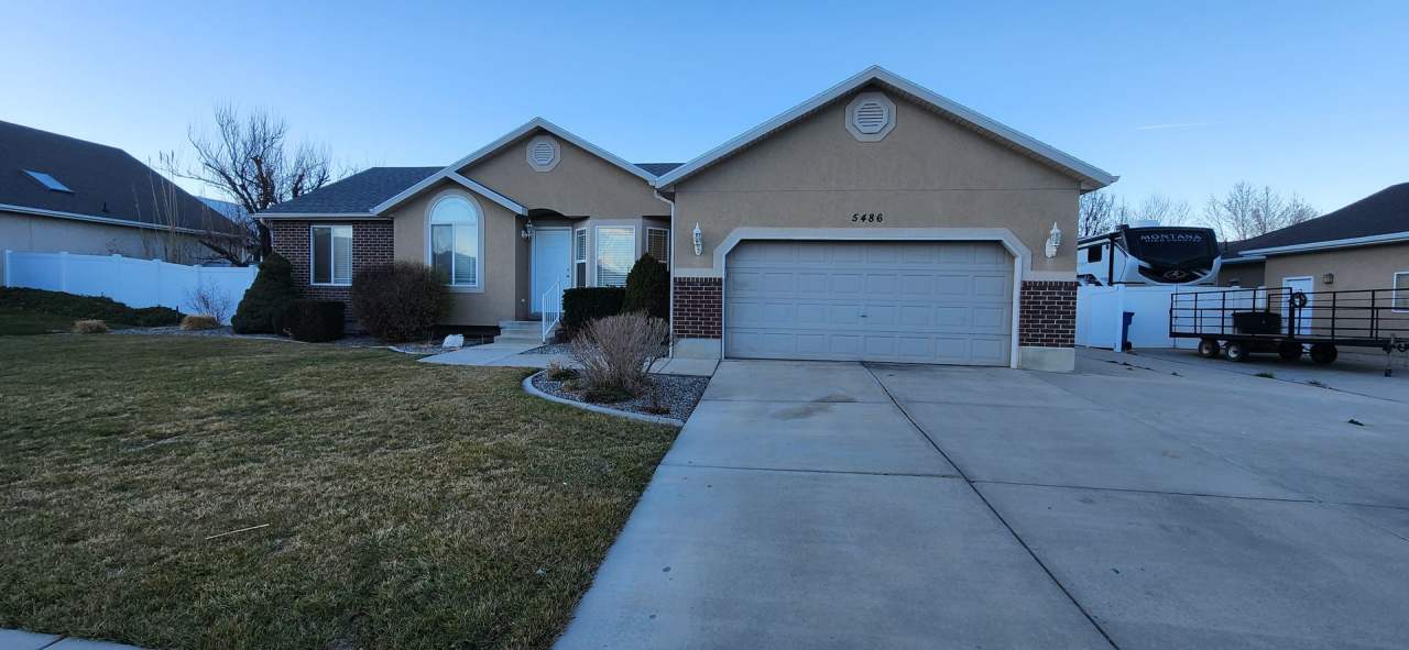 Herriman 6 Bedroom Home!!