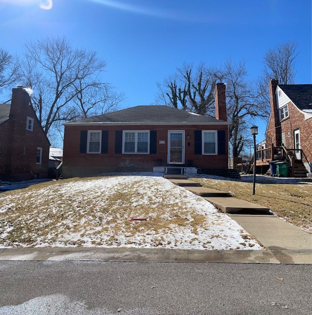 Quaint Rockhill Home in Private Cul-de-Sac!