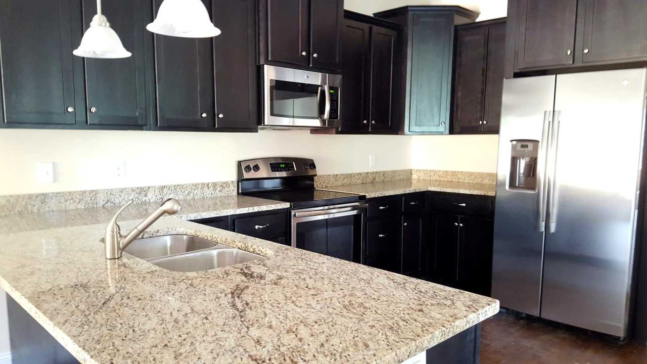 108 Ledbury Cove