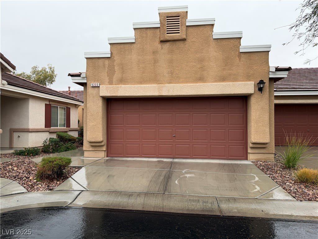 5233 Sand Dollar Avenue