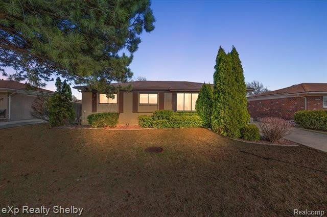 39622 UNIVERSITY Drive