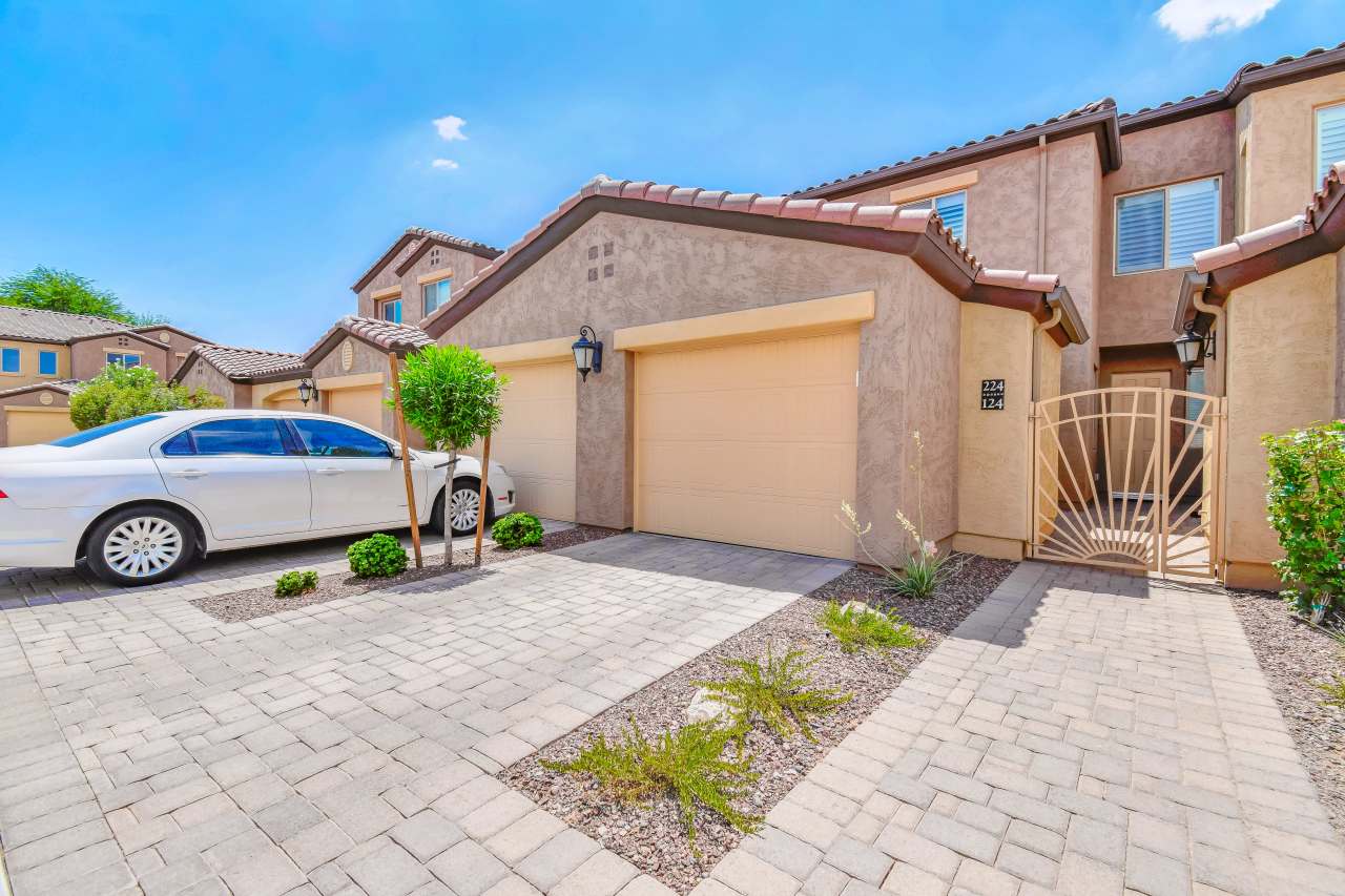 250 West Queen Creek Road