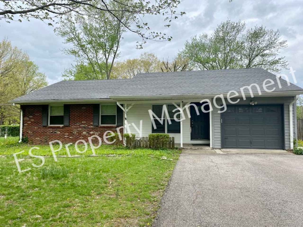 Beautiful 3-Bedroom, 2-Bathroom Ranch in Westchester Estates