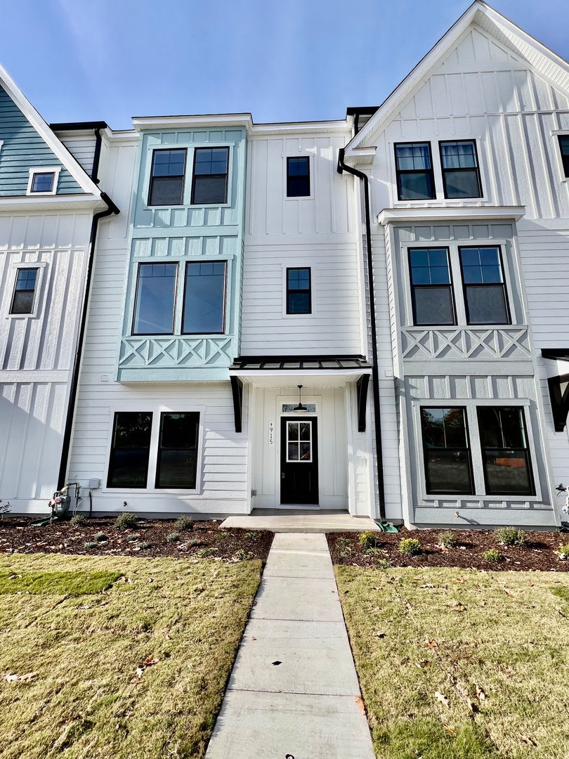 3BD/3.5 BA New Construction Townhouse- Luxury Finishes, Tons of Upgrades! - Two Car Garage